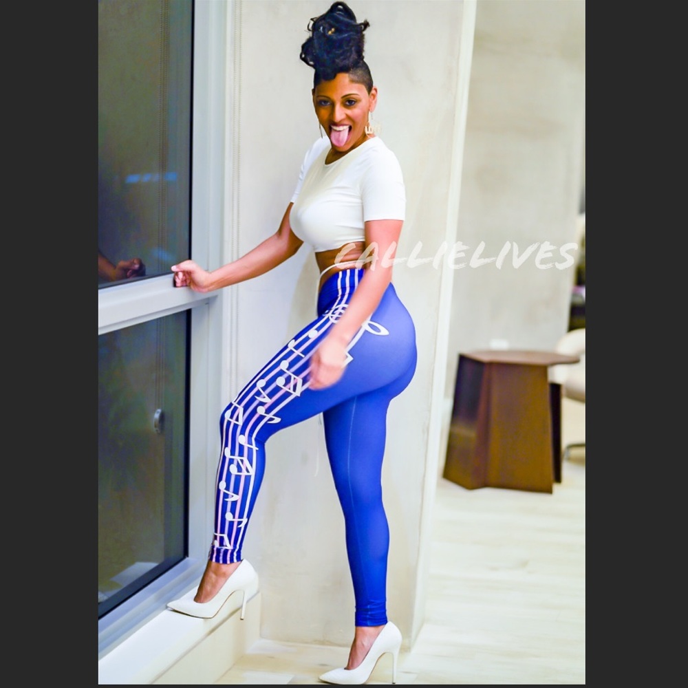 Stasia Blue Notes: Music leggings 3D print graphic - Picture 5 of 8